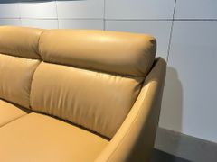 sofa vang da cao cap