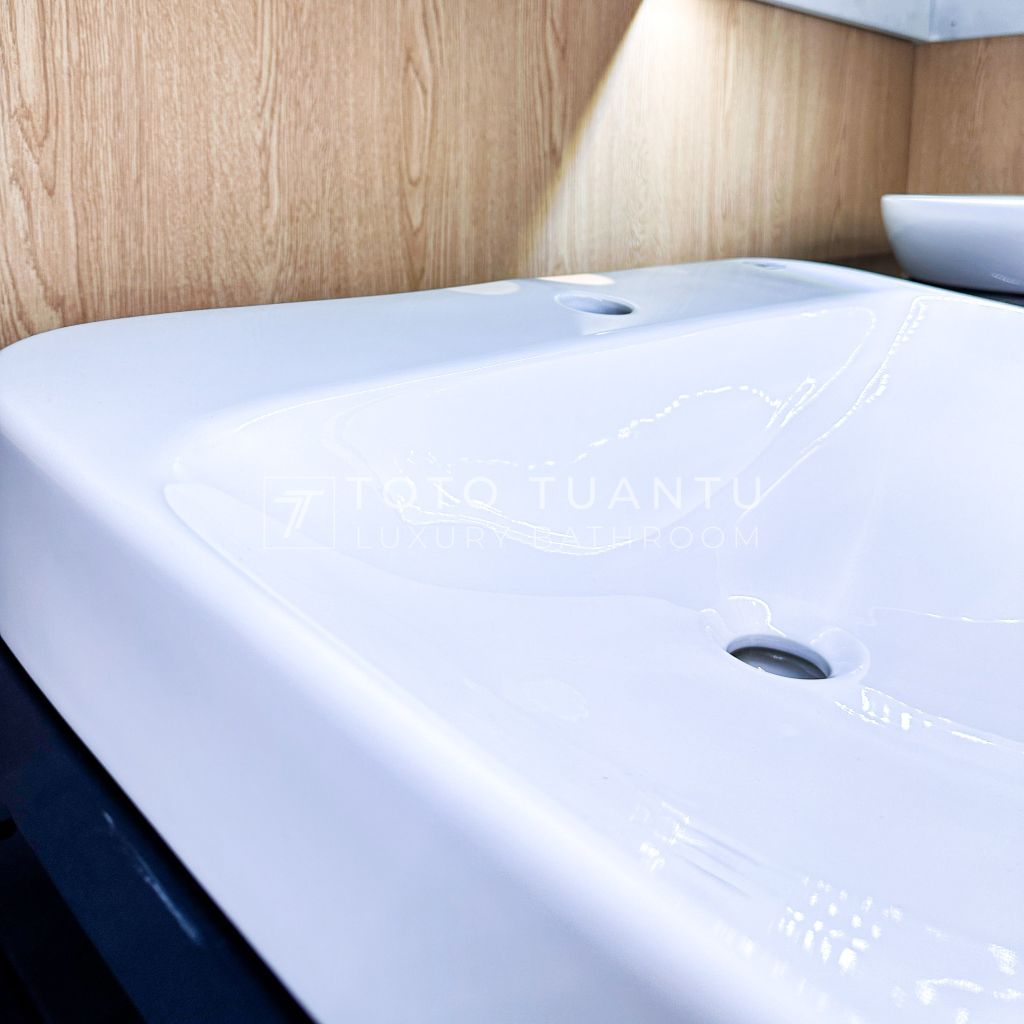 Chậu đặt trên bàn LT5616C