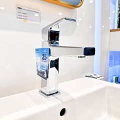 Vòi chậu gật gù nóng lạnh TLG10301V
