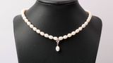  Vòng cổ và hoa tai Ngọc trai Oval trắng sang trọng thương hiệu Opal 