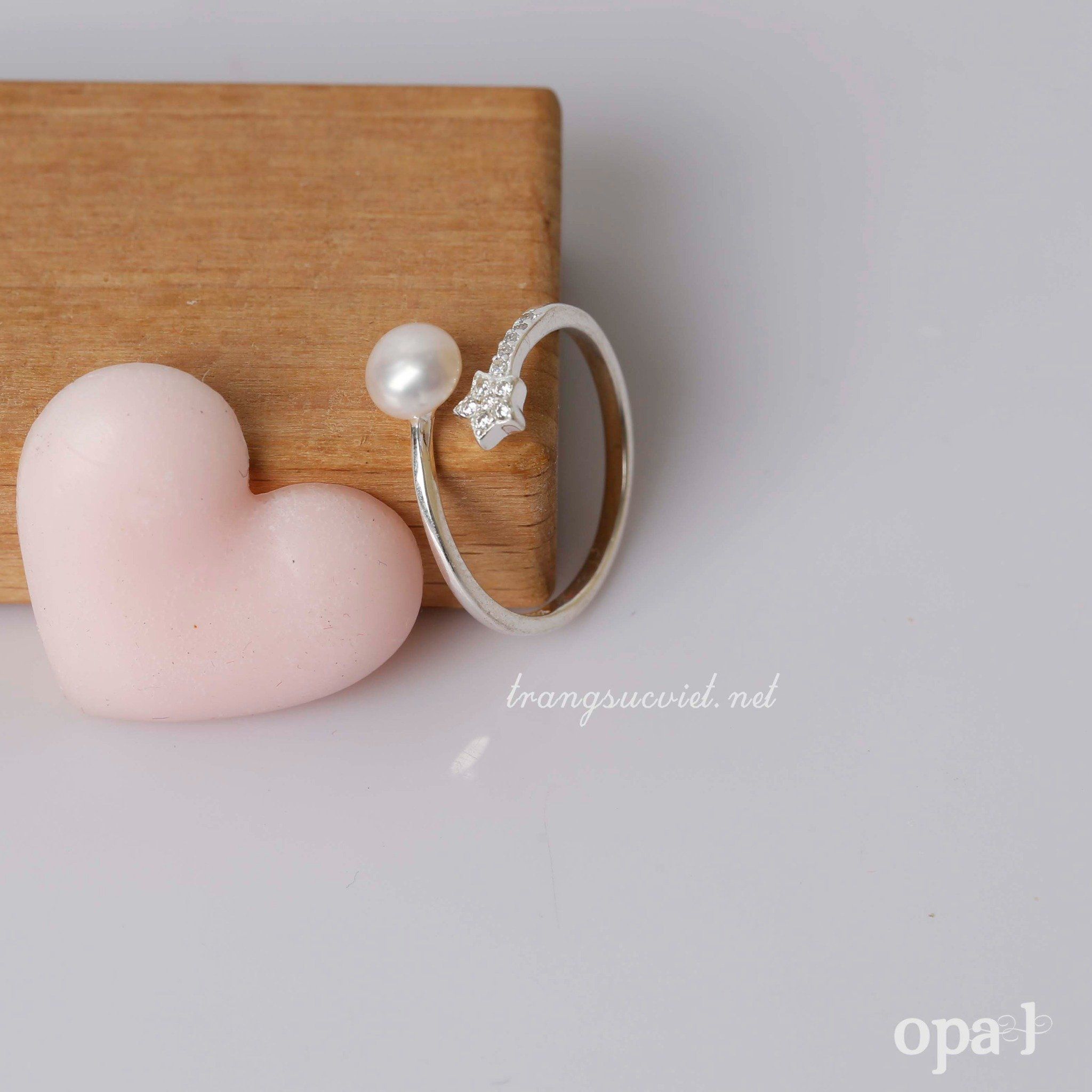  Nhẫn Opal tối giản – Dành cho người yêu, em gái ưu đãi tháng 4: 350K 