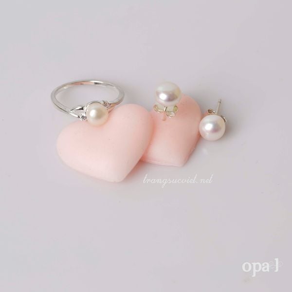  Tỏa Sáng Phong Cách Của Bạn Với Bộ Nhẫn Và Hoa Tai Ngọc Trai thương hiệu Opal 