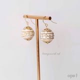  Hoa tai  handmade họa tiết đá kết hợp pha lê, móc bạc mạ vàng 