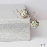  Hoa tai  handmade họa tiết đá kết hợp pha lê, móc bạc mạ vàng 