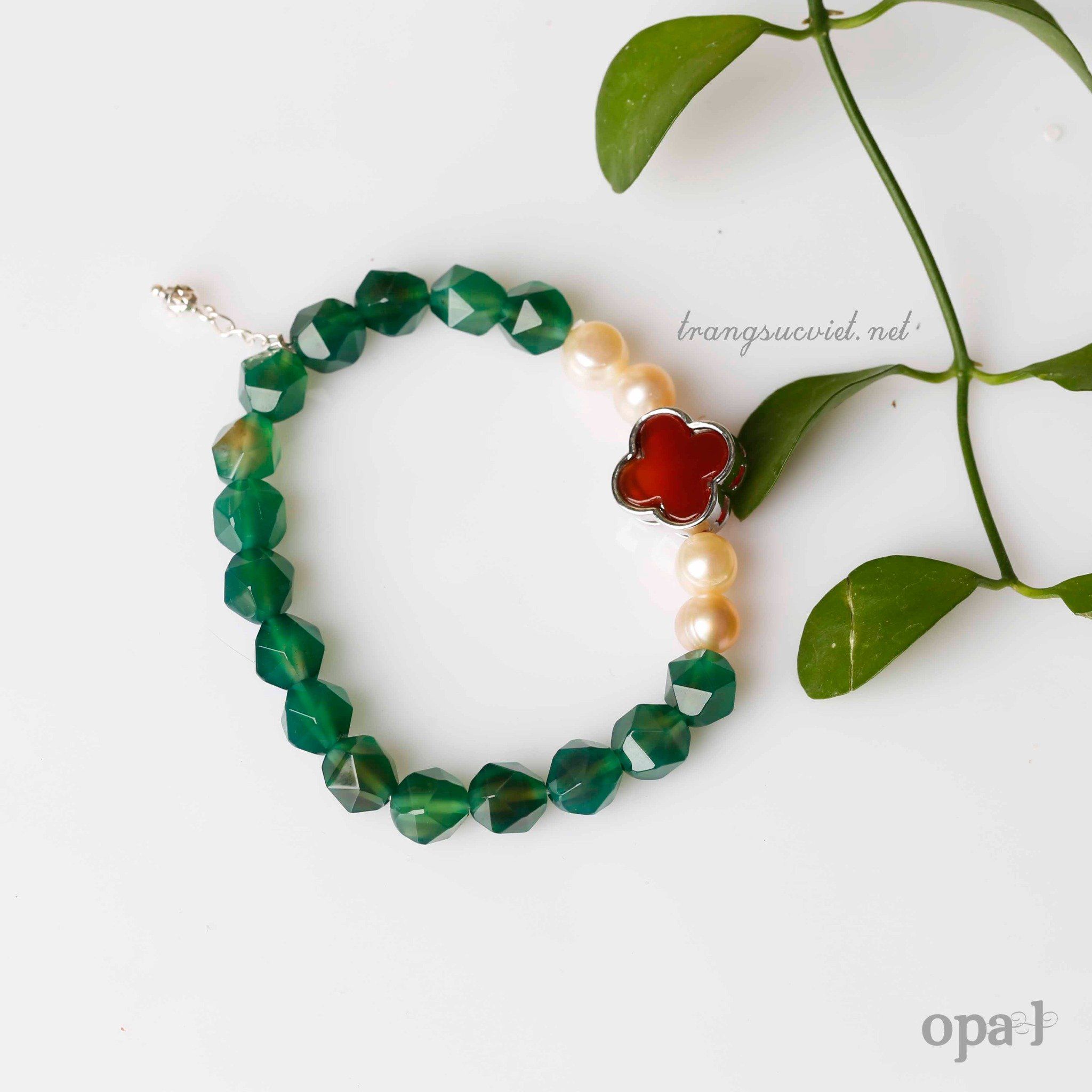  Vòng tay đá mã não phối cùng ngọc trai 