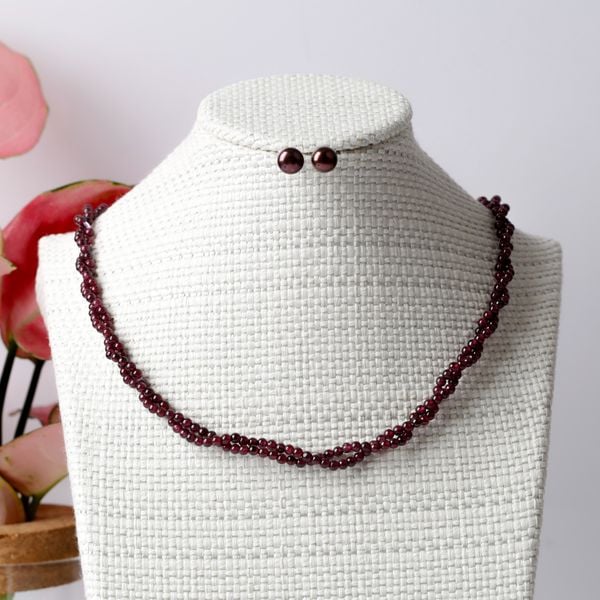  vòng cổ đá tự nhiên garnet thiết kế đôi, hạt đá 2,3 li màu đỏ lựu quyến rũ tượng trưng cho tình yêu , quyến lực và sự vĩnh cửu 