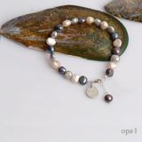  Vòng tay ngọc trai nhiều màu Charm bạc khắc tên 