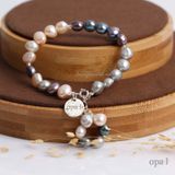  Vòng tay ngọc trai nhiều màu Charm bạc khắc tên 
