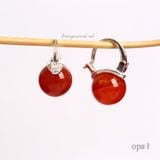  Hoa tai đính đá đỏ, dạng bấm 