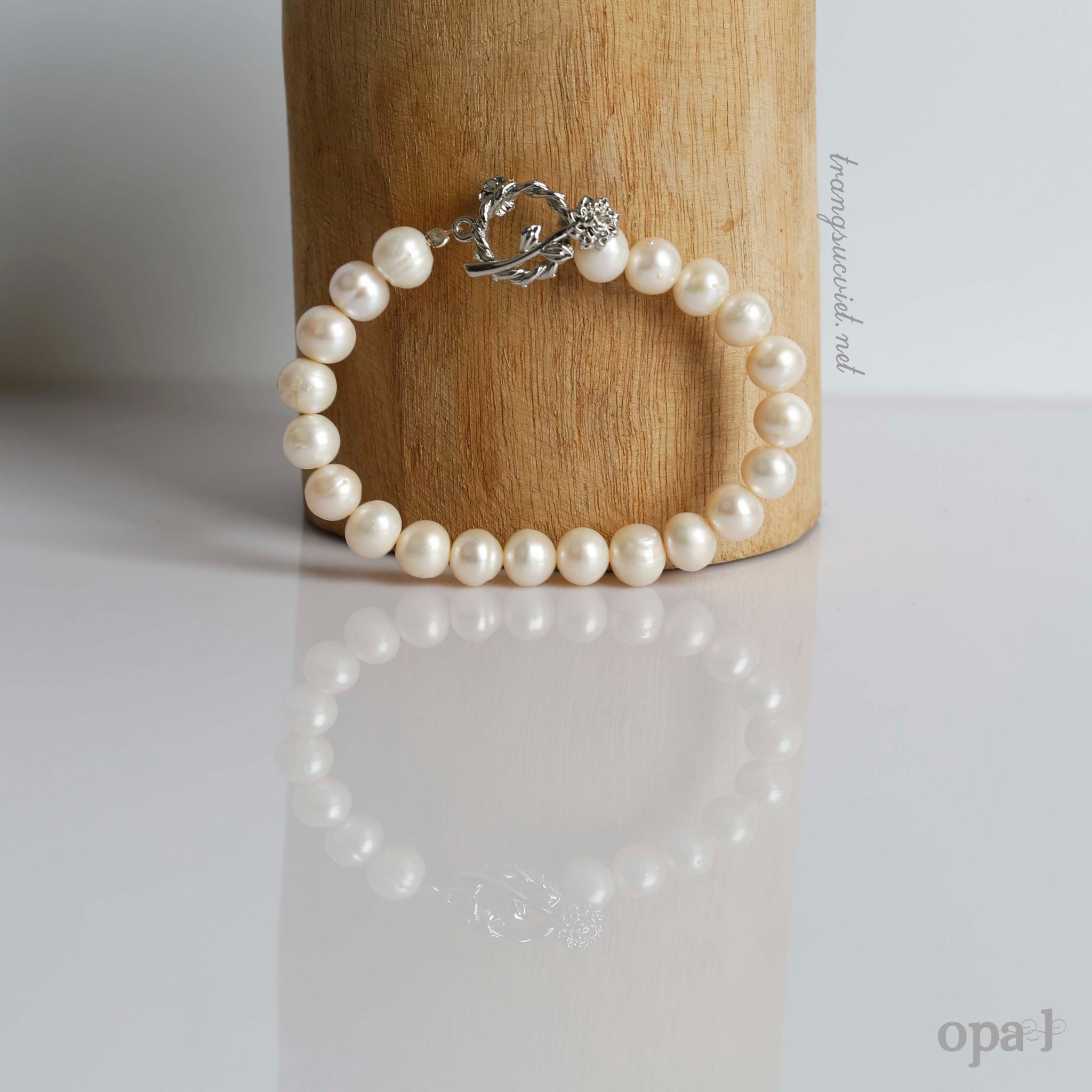 Vòng tay ngọc trai Unisex, vẻ đẹp không giới hạn 