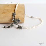  Chuỗi vòng cổ ngọc trai mặt titan đính đá 