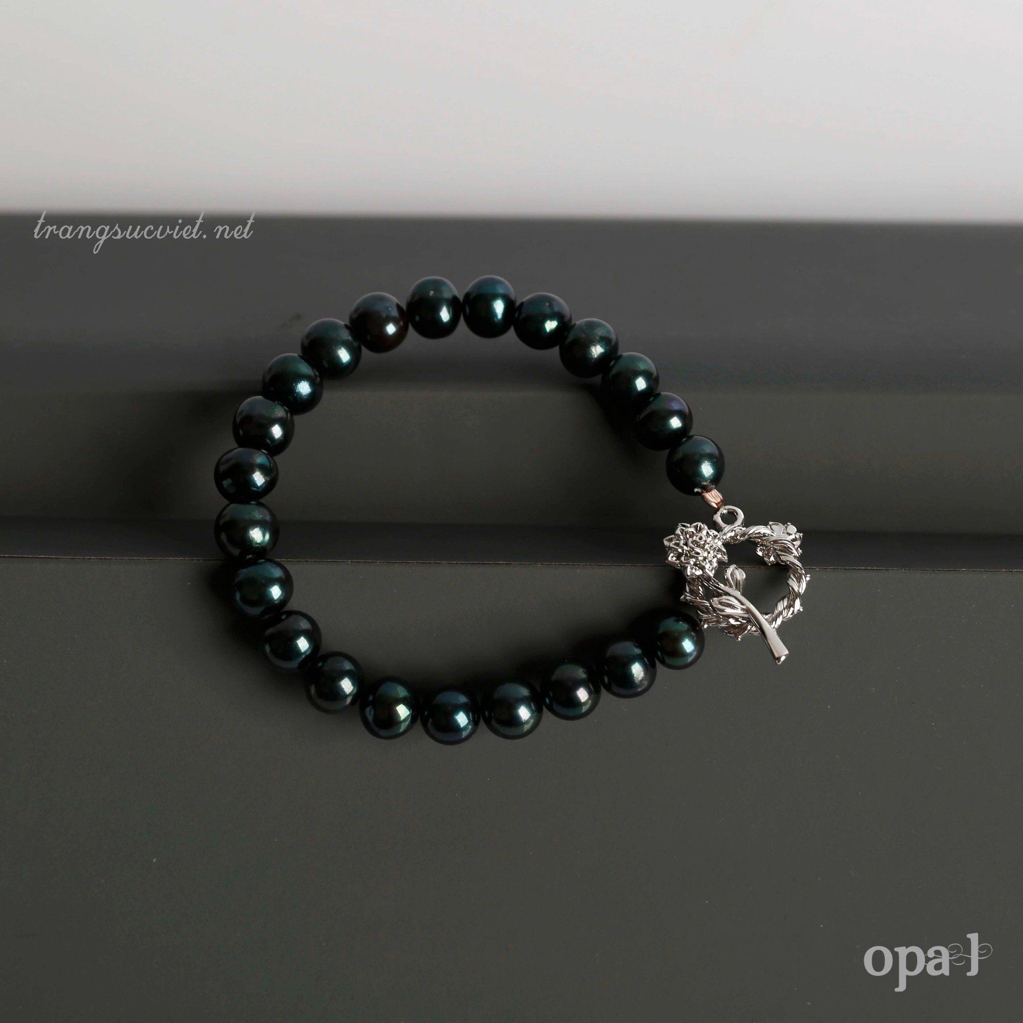  Vòng tay ngọc trai Unisex, vẻ đẹp không giới hạn 