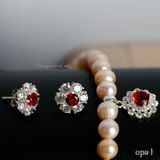  Set vòng cổ ngọc trai hồng kết hợp mặt dây và hoa tai đá rực rỡ 