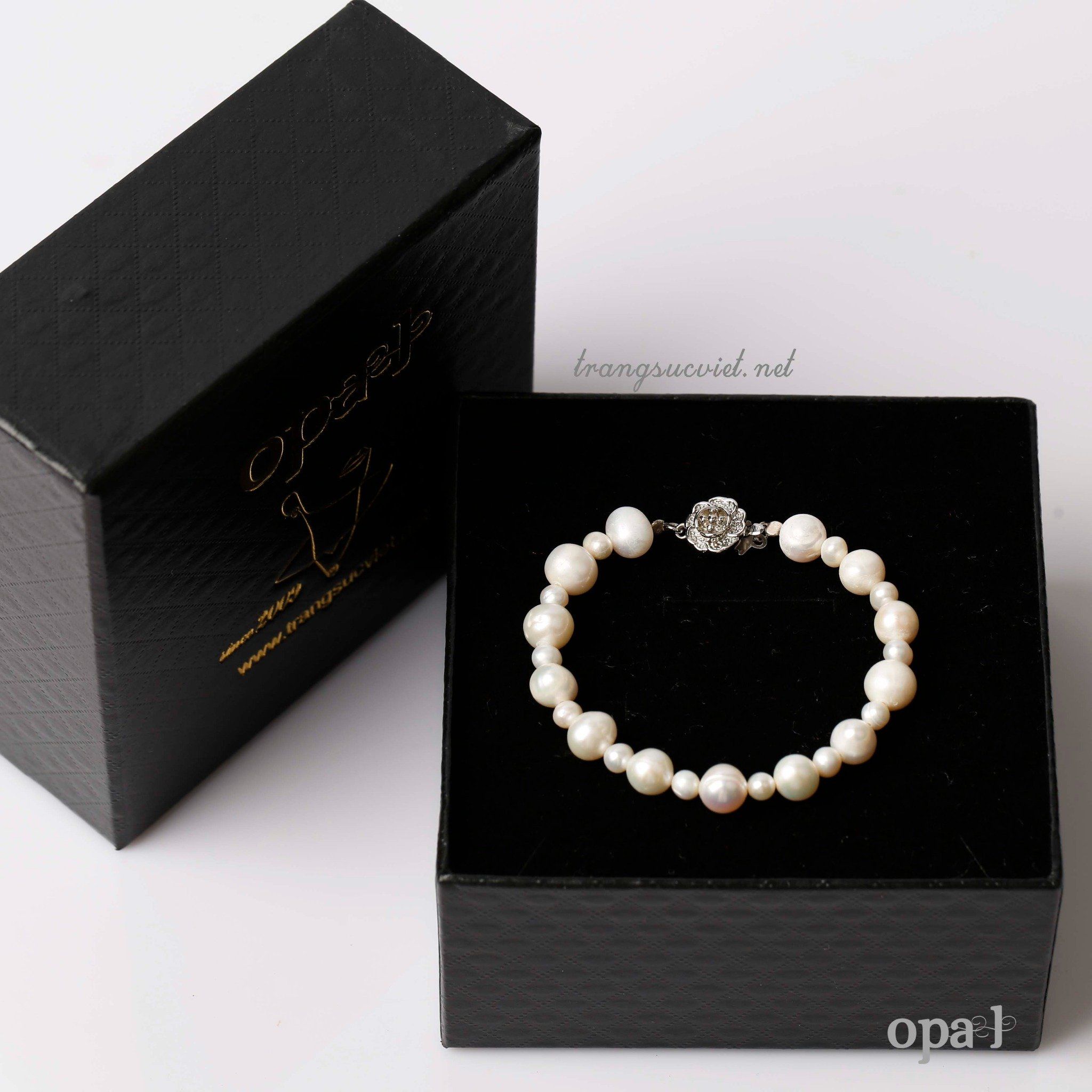  Vòng tay ngọc trai trắng phong cách tối giản 