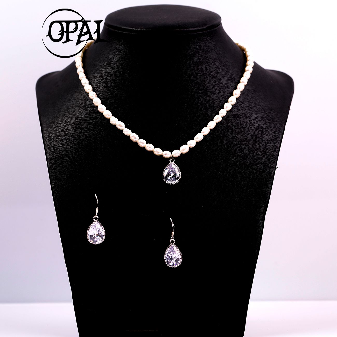  Bộ trang sức ngọc trai giọt nước thương hiệu Opal 