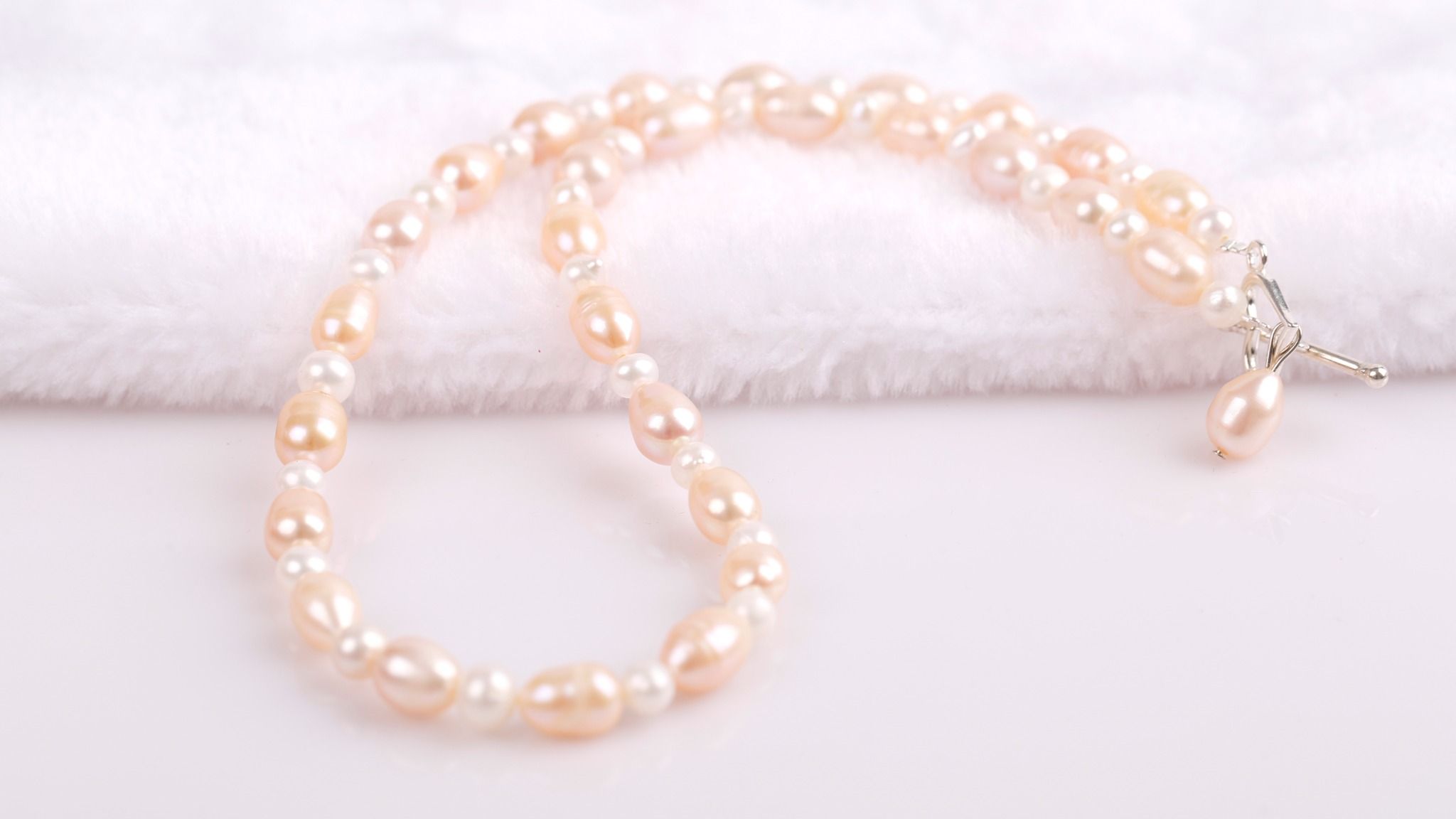  vòng cổ Ngọc Trai Choker khoá Bạc thương hiệu Opal 