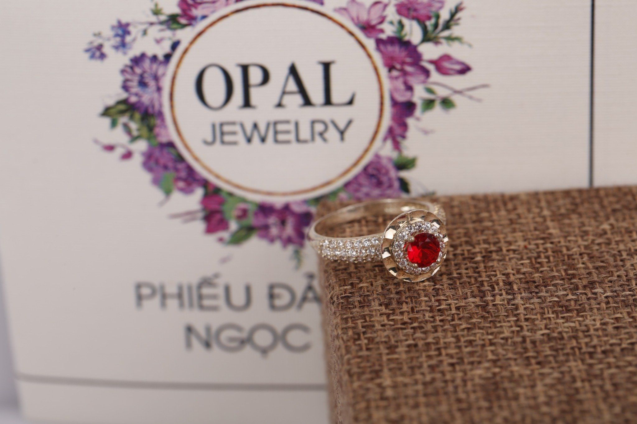  Nhẫn bạc nữ đính đá Ross thương hiệu Opal 