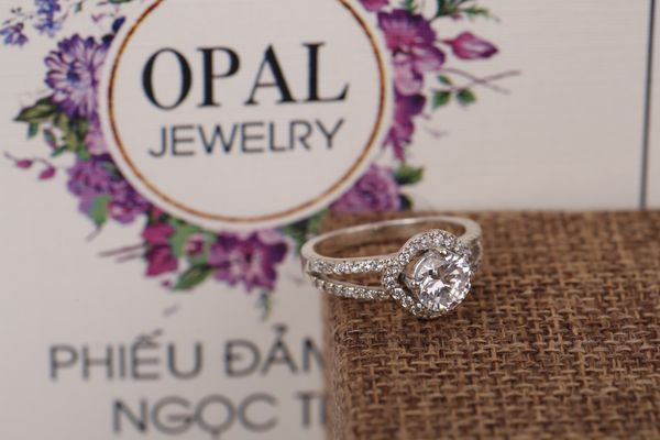  Nhẫn bạc nữ đính đá Ross thương hiệu Opal 