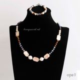  Chuỗi vòng cổ ngọc trai nhiều sắc màu kết hợp ngọc trai thô cá tính 