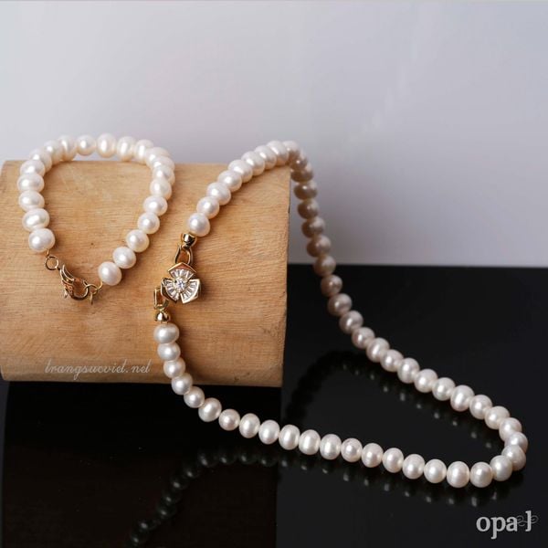  Bộ ngọc trai trắng 8,9 ly tròn 