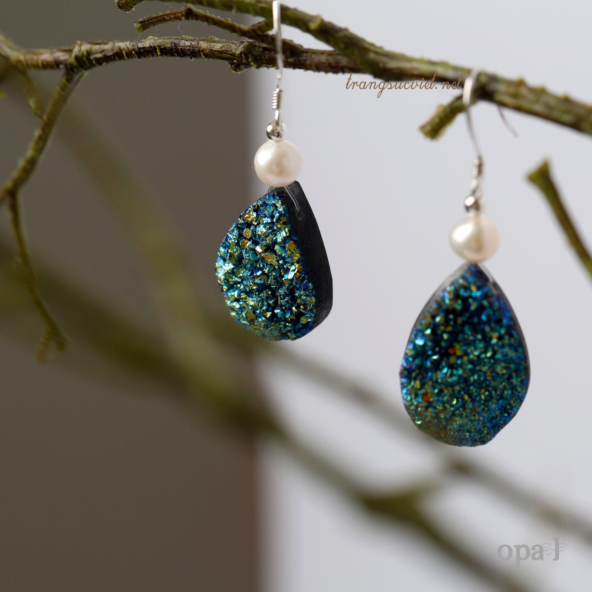  Hoa tai và dây chuyền đá tự nhiên handmade thương hiệu Opal 