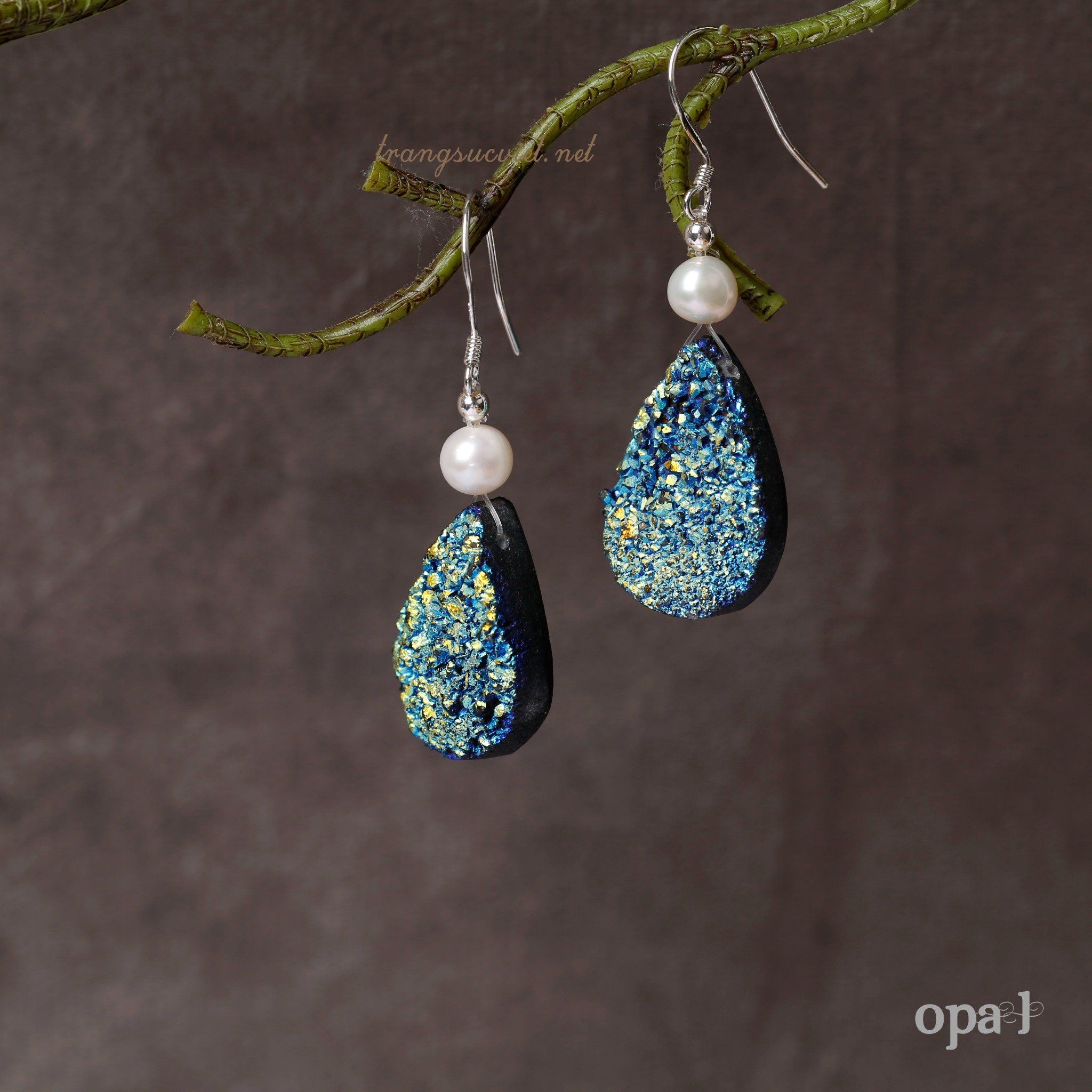  Hoa tai và dây chuyền đá tự nhiên handmade thương hiệu Opal 