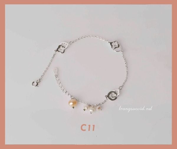  Lắc tay bạc đính ngọc trai phong cách trẻ trung giá ưu đại từ thương hiệu Opal 