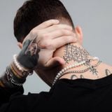  Vòng cổ Ngọc Trai dành cho nam giới phong cách trẻ trung , lịch lãm thương hiệu Opal . Nhập mã MAN100 để được giảm giá 100k cho đơn đặt hàng. 