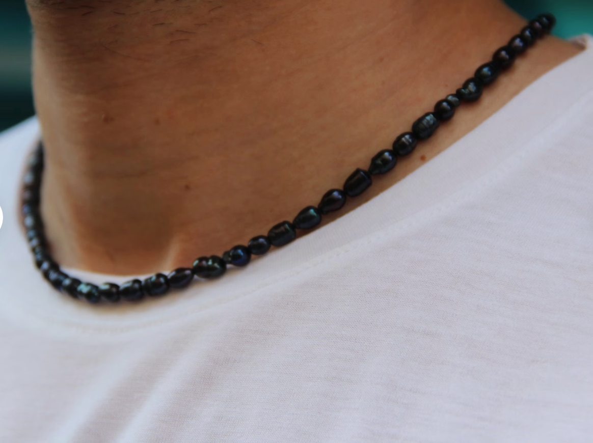  Vòng cổ Ngọc Trai dành cho nam thương hiệu Opal - Ngọc trai ánh xanh đen lông công- hạt Oval 