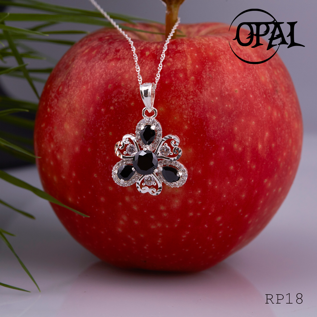  RP18-Bộ mặt và dây chuyền bạc đính đá ross OPAL 