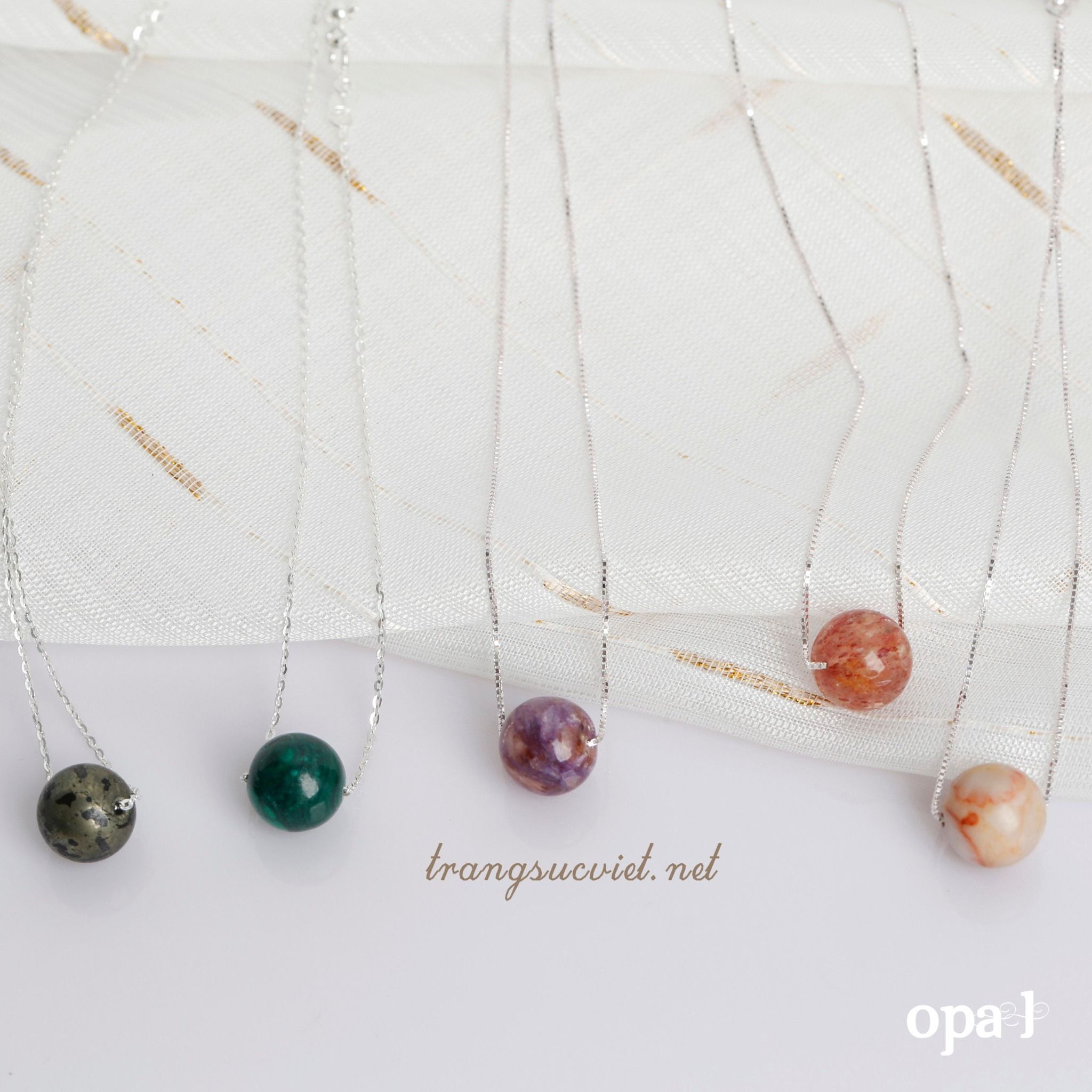  Dây chuyền bạc đính đá tự nhiên 