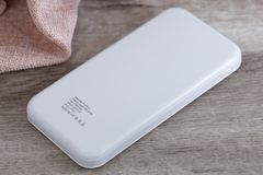  Pin sạc dự phòng Polymer 10000mAh eSaver PJ JP62S Vàng 