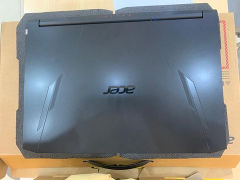 Acer Nitro AN515 57 727J i7 11800H/8GB/512GB/4GB RTX3050Ti/15.6