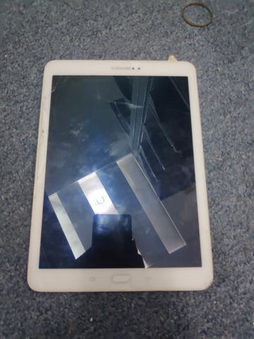 Z Samsung Tab S2