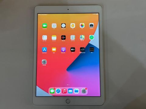 iPad 8 Wifi 32GB Silver (MYLA2ZA/A)