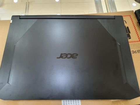 Acer Nitro AN515 44 R9JM R5 4600H/8GB/512GB/4GB GTX1650/15.6