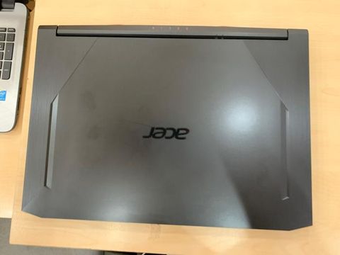 Acer Nitro AN515 44 R9JM R5 4600H/8GB/512GB/4GB GTX1650/15.6