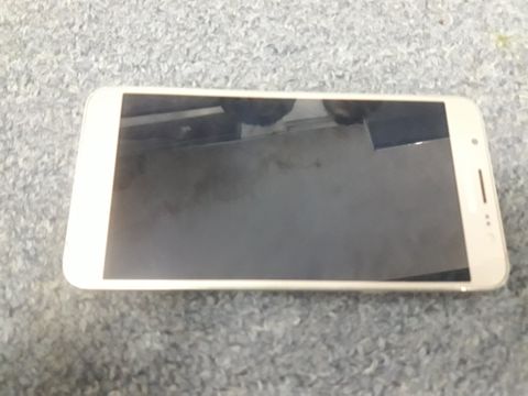 Z Samsung Galaxy J7