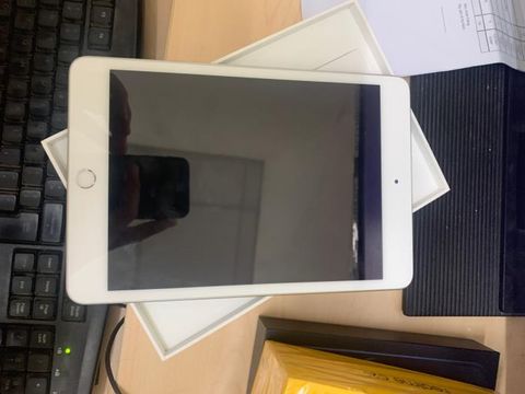 iPad Mini new Wifi Cellular 64GB (MUX62ZA/A) Silver