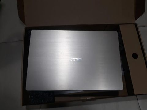 Acer Swift SF315 52 50T9 i5 8250U/8GB/256GB/15.6