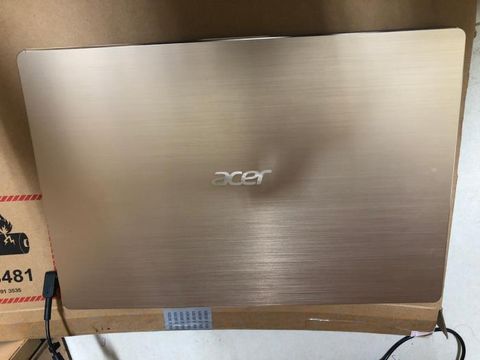 Acer Swift SF315 52 50T9 i5 8250U/8GB/256GB/15.6