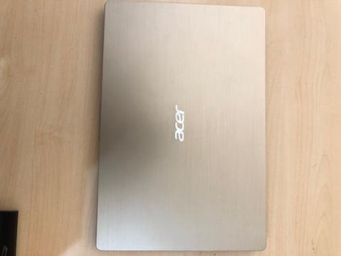 Acer Swift SF315 52 50T9 i5 8250U/8GB/256GB/15.6