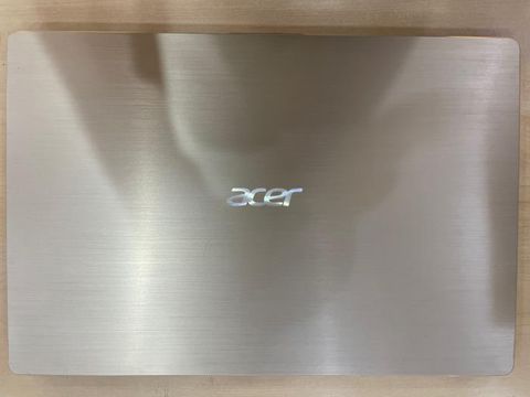 Acer Swift SF315 52 50T9 i5 8250U/8GB/256GB/15.6