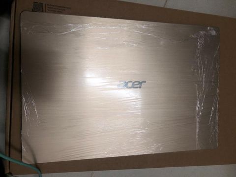 Acer Swift SF315 52 50T9 i5 8250U/8GB/256GB/15.6