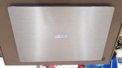  Acer Swift SF315 52 50T9 i5 8250U/8GB/256GB/15.6