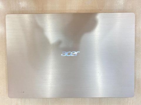 Acer Swift SF315 52 50T9 i5 8250U/8GB/256GB/15.6