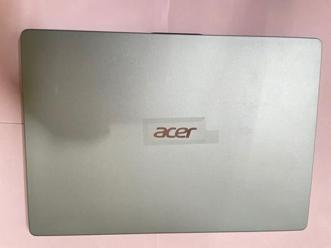 Acer Swift SF314 56 596E i5 8265U/4GB/256GB/14