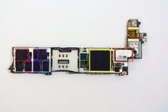 Thay main HTC Desire 830