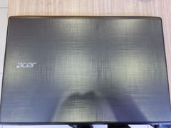  Acer Aspire E5 576G 88EP i7 8550U/4GB+16GB/1TB/2GB MX130/15.6''F/Win10/(NX.H2ESV.001)/Đen 