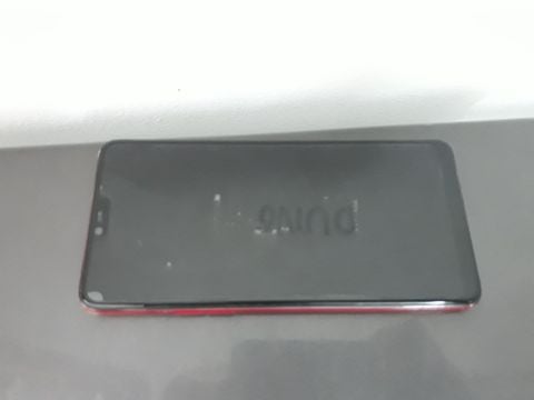 Z Oppo F7 OppoF7